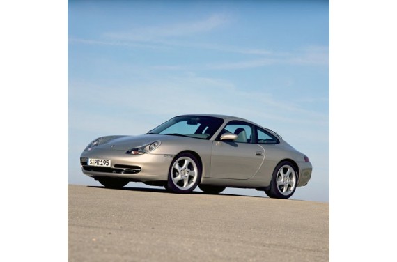 Couple court PORSCHE 996