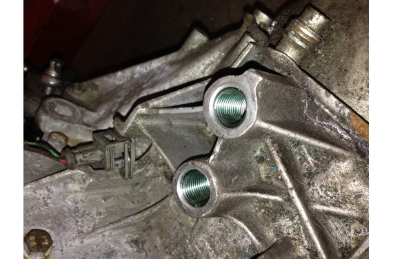 Réparation de taraudage, pose de filet rapporté (Helicoil)