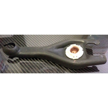 Fourchette d'embrayage a cable pour boite BE dans 106/ Saxo